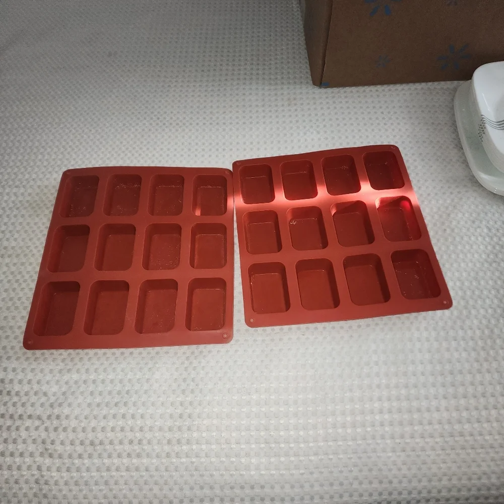 JOERSH EUC SET OF 2 SILICONE 12 CAVITY NON STICK BAKING MOLDS